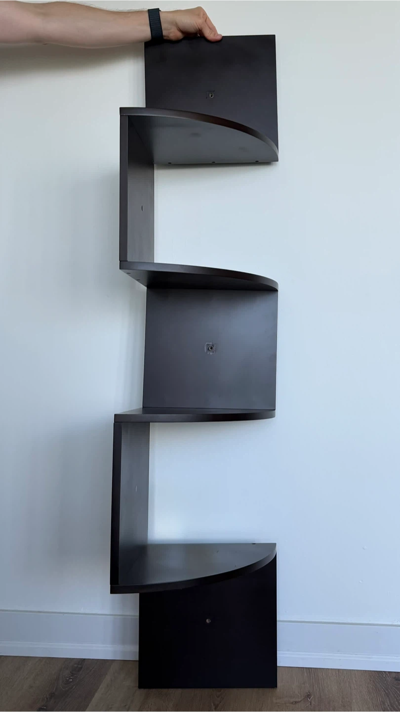 Decorative Espresso Wall Shelf – 140+ cm Tall Zig-Zag Design