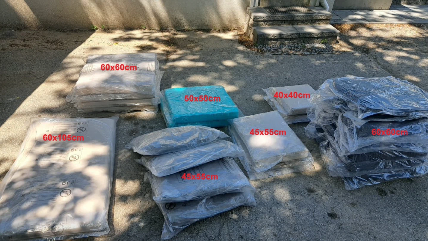 Pillows and Cushions Assorted Sizes