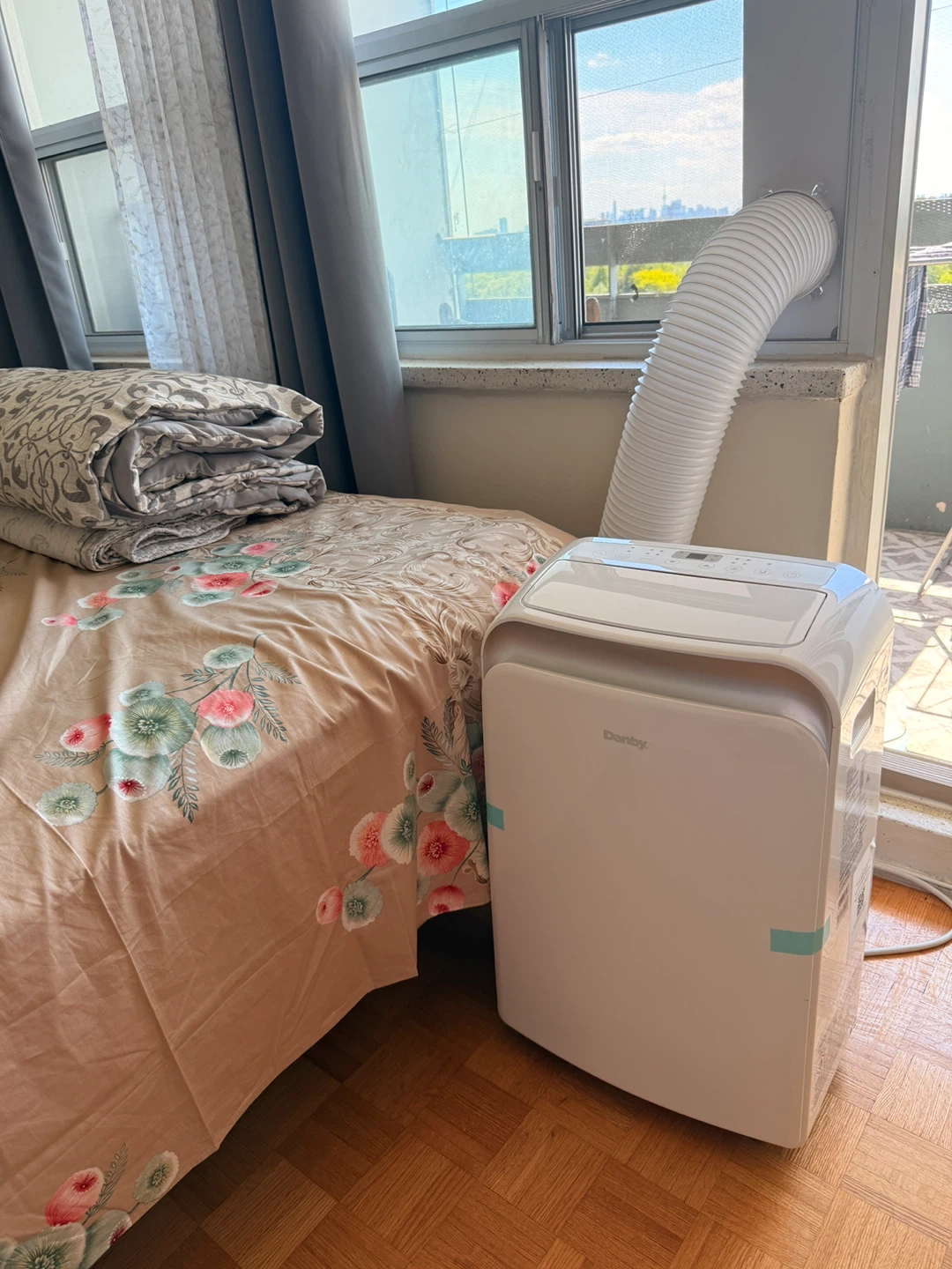 Danby Portable Air Conditioner - photo 2
