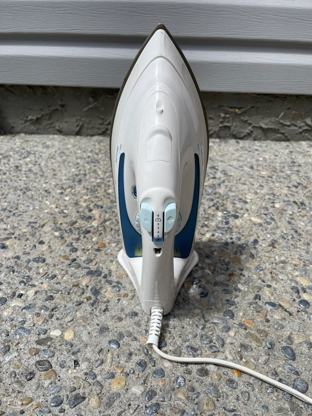 Philips Excel Plus Steam Iron - photo 3