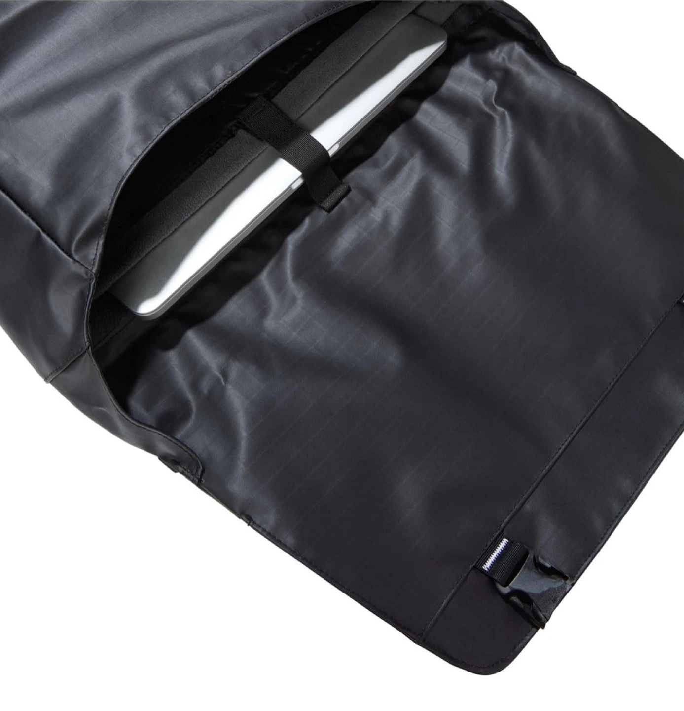 THE NORTH FACE Base Camp Voyager Messenger Bag - photo 2