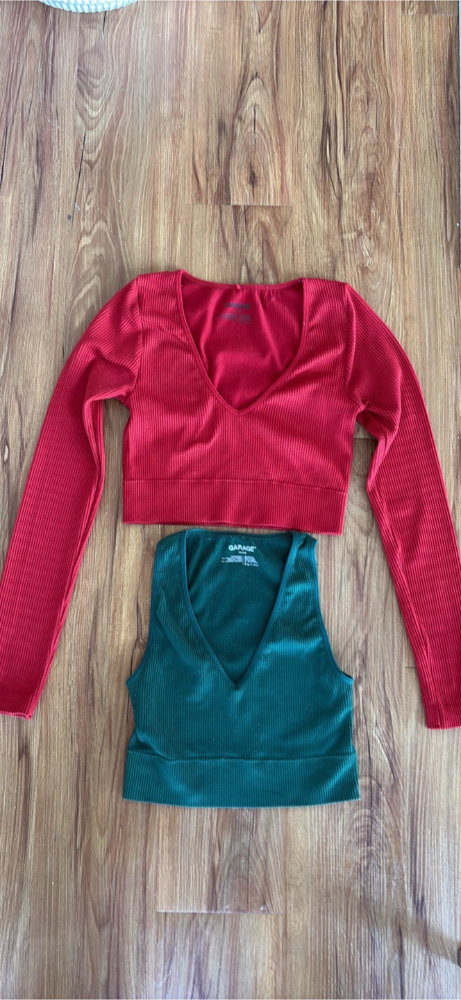 Garage Ribbed Crop Tops - Red & Green