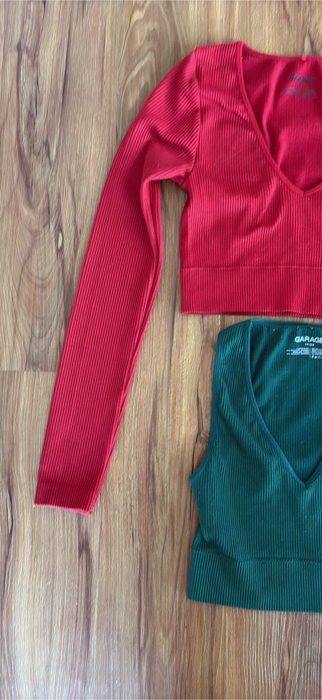 Garage Ribbed Crop Tops - Red & Green - photo 2
