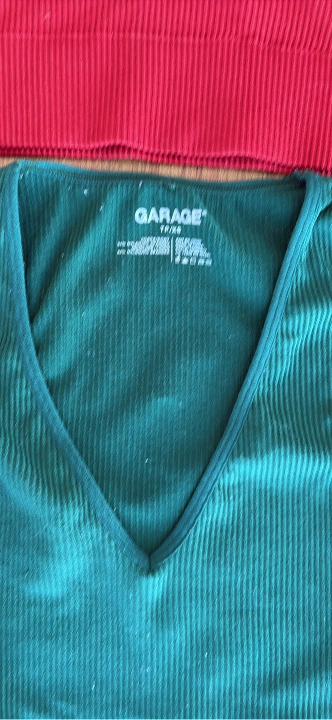 Garage Ribbed Crop Tops - Red & Green - photo 3