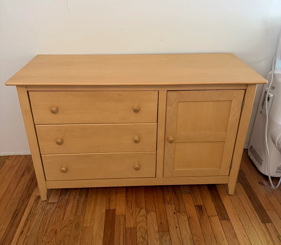 Bedroom dresser - photo 3