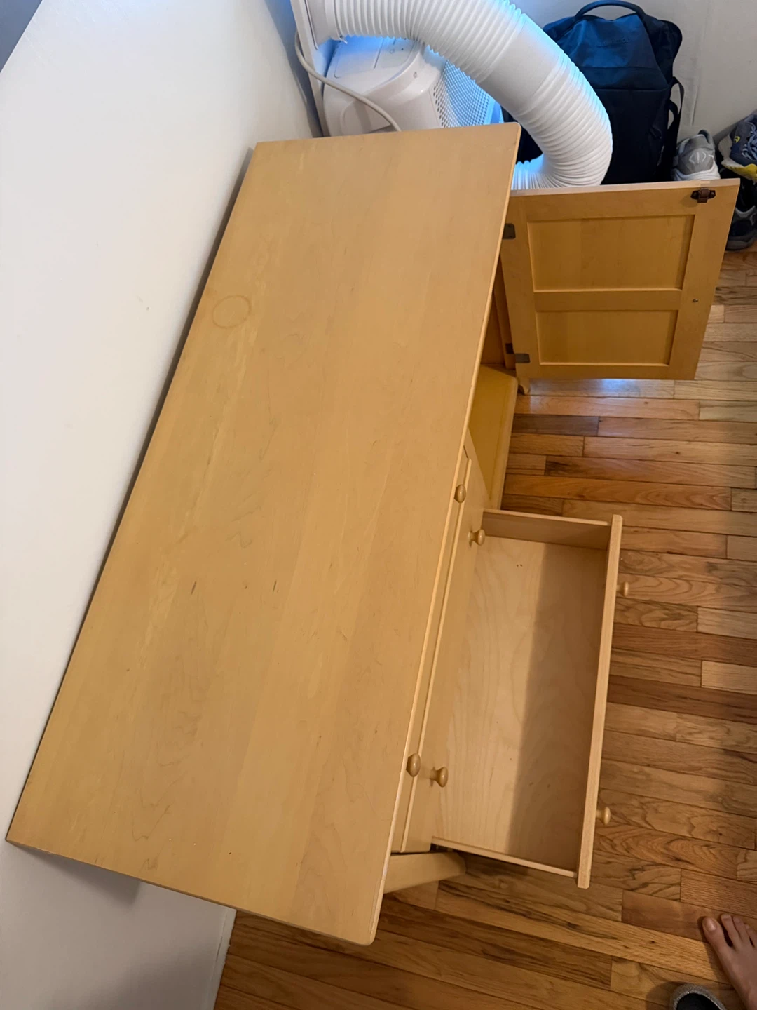 Bedroom dresser - photo 4