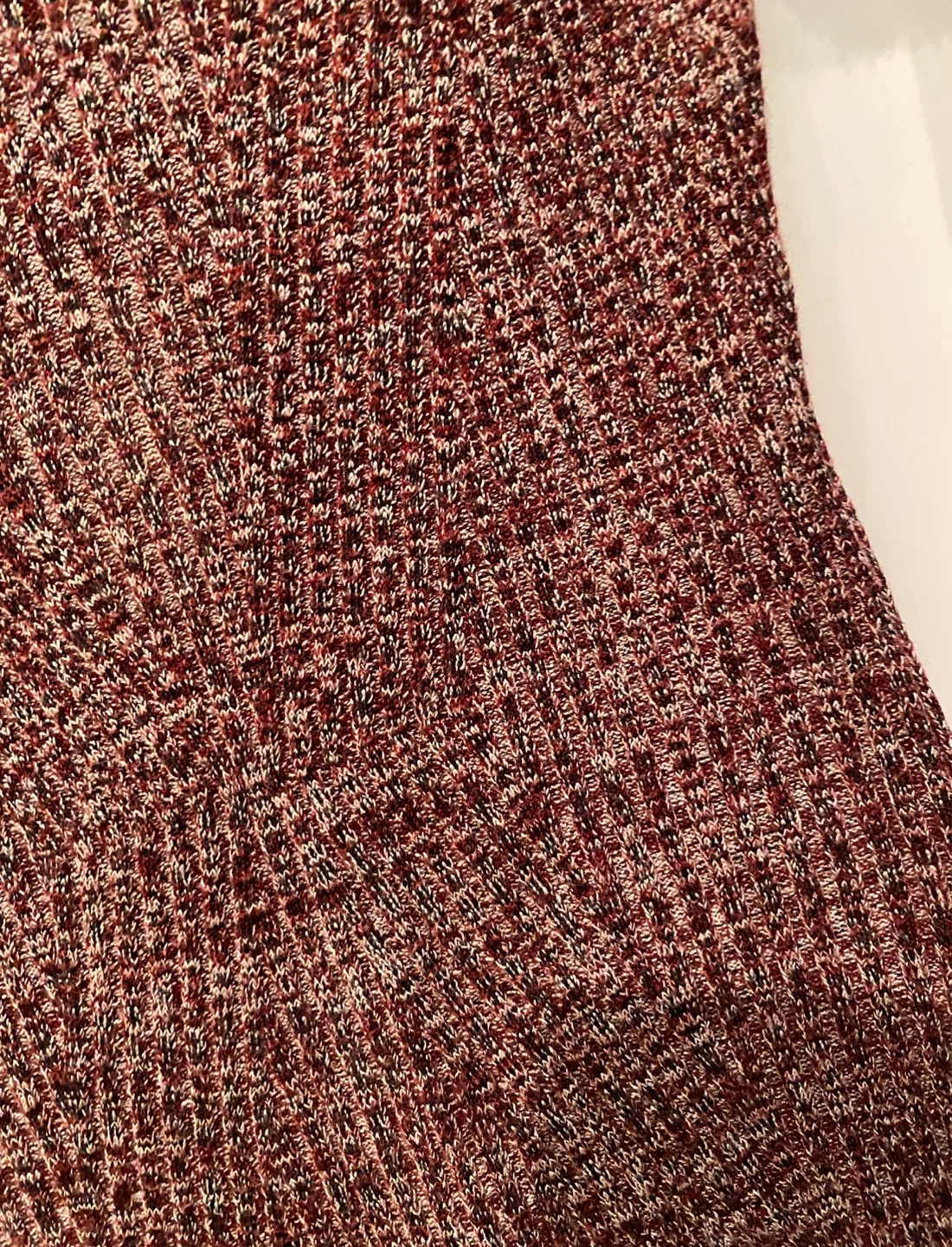 Dynamite V-Neck Bodycon Sweater Dress Burgundy wine - photo 4