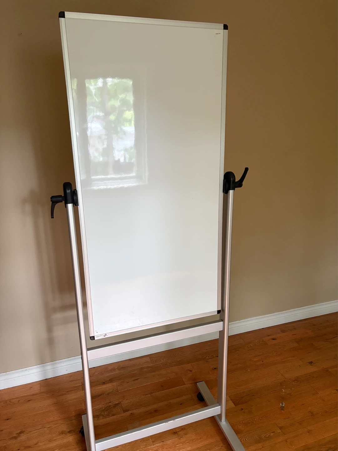 Viz Pro Rolling Whiteboard