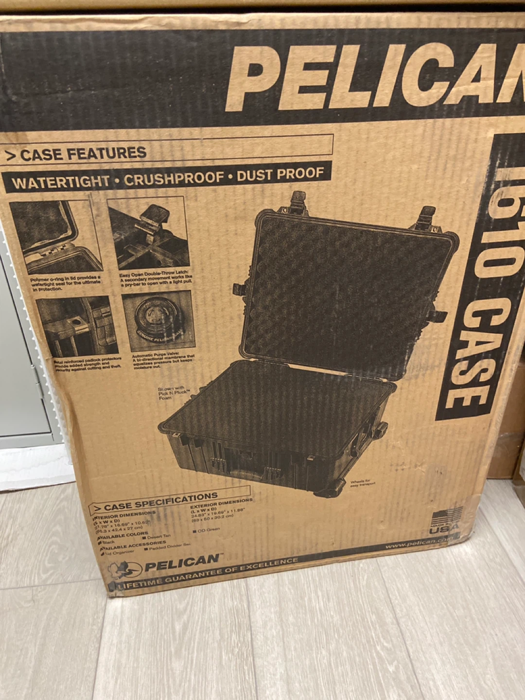 Pelican Case with Foam ( brand new in box ) Model 1610 - photo 2
