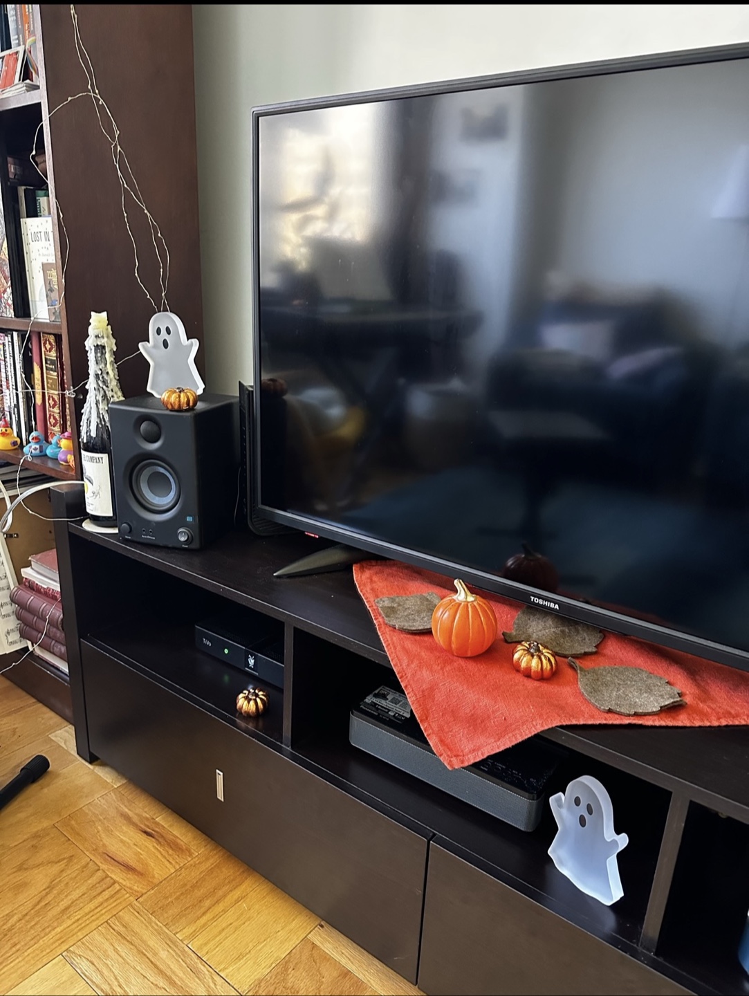 Dark Brown Media Console / TV Stand - photo 3