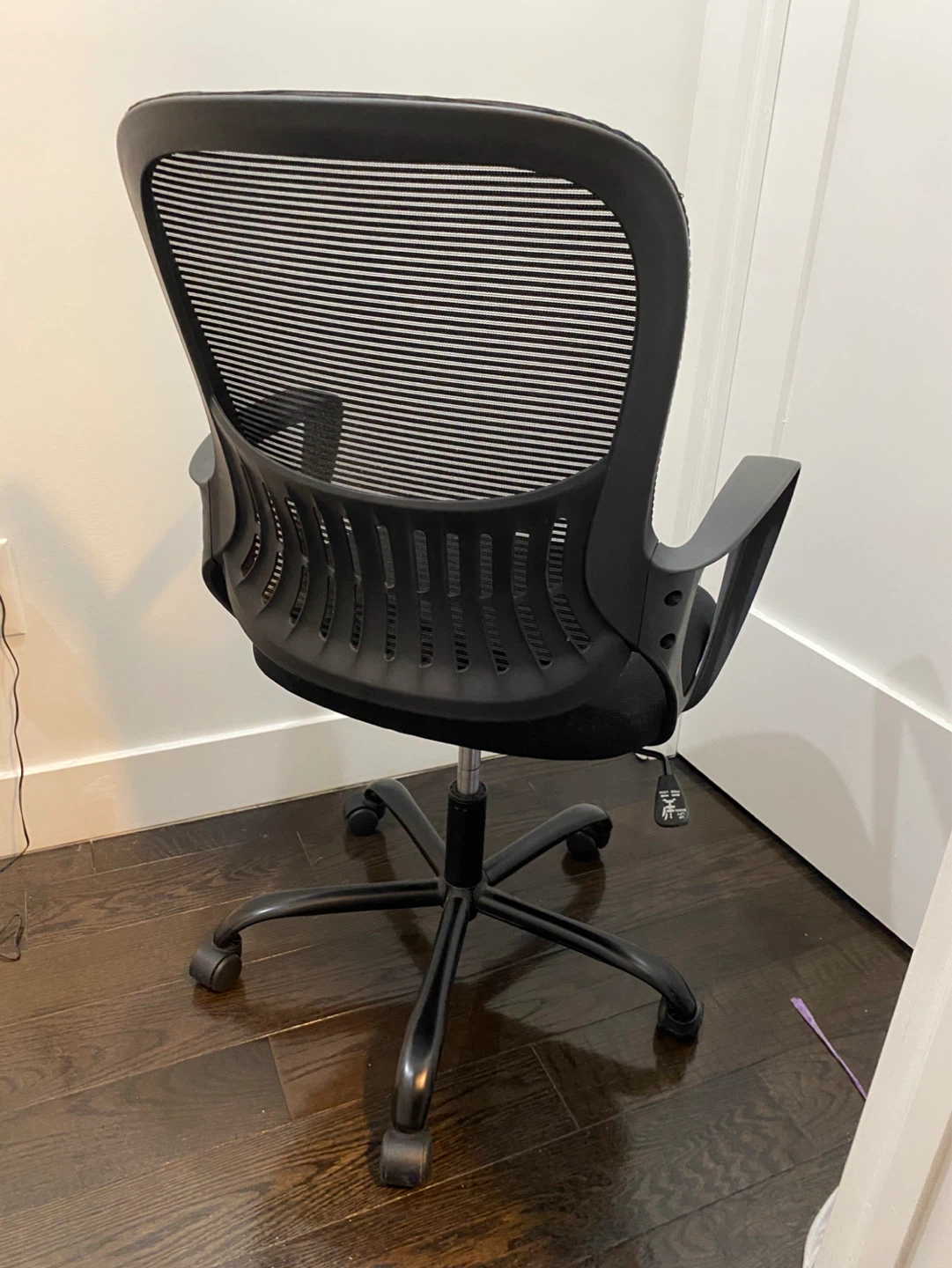 Black Mesh Back Office Chair with Padded Seat - photo 3