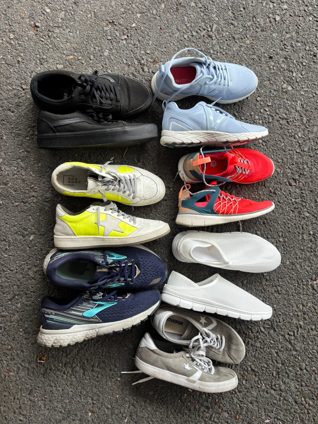 Shoes for adults 10 dollars each