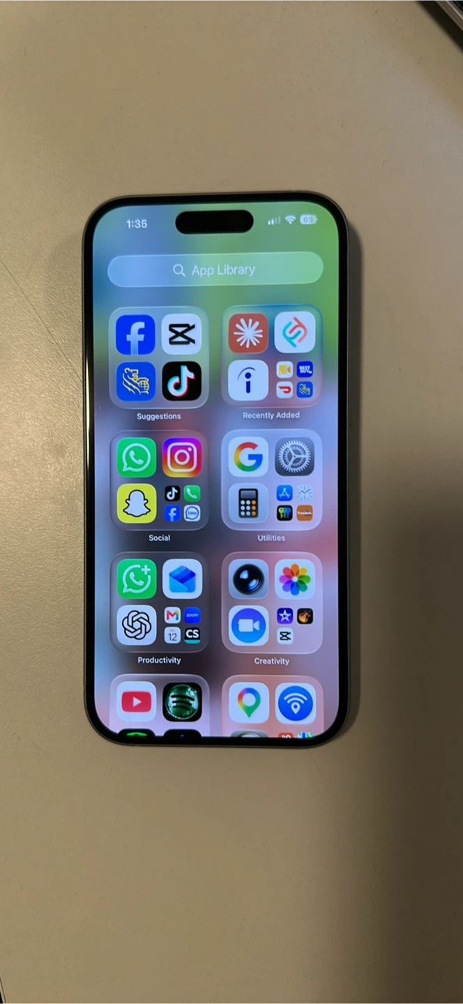 Apple iPhone 15