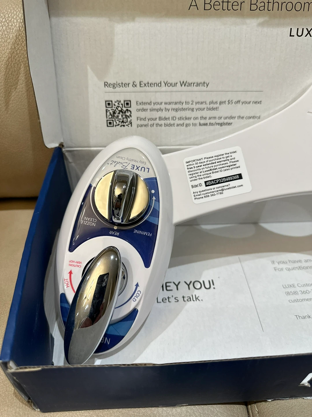 New LUXE Bidet Neo 120 Non-Electric Bidet Attachment