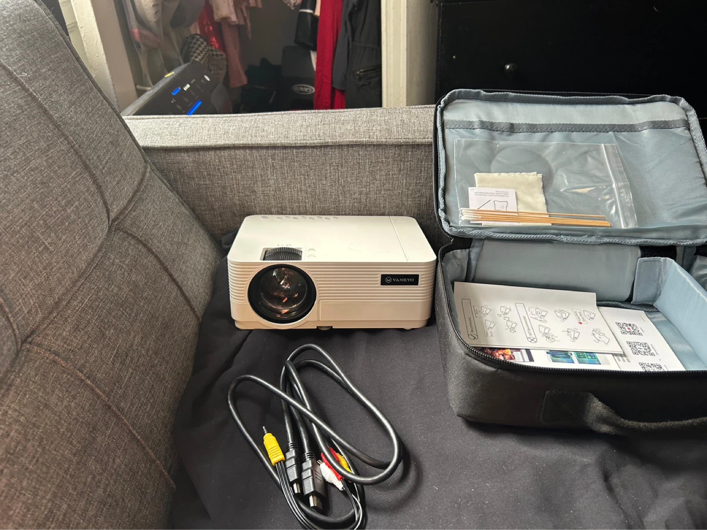 VANKYO Leisure 470 Mini Projector - photo 5
