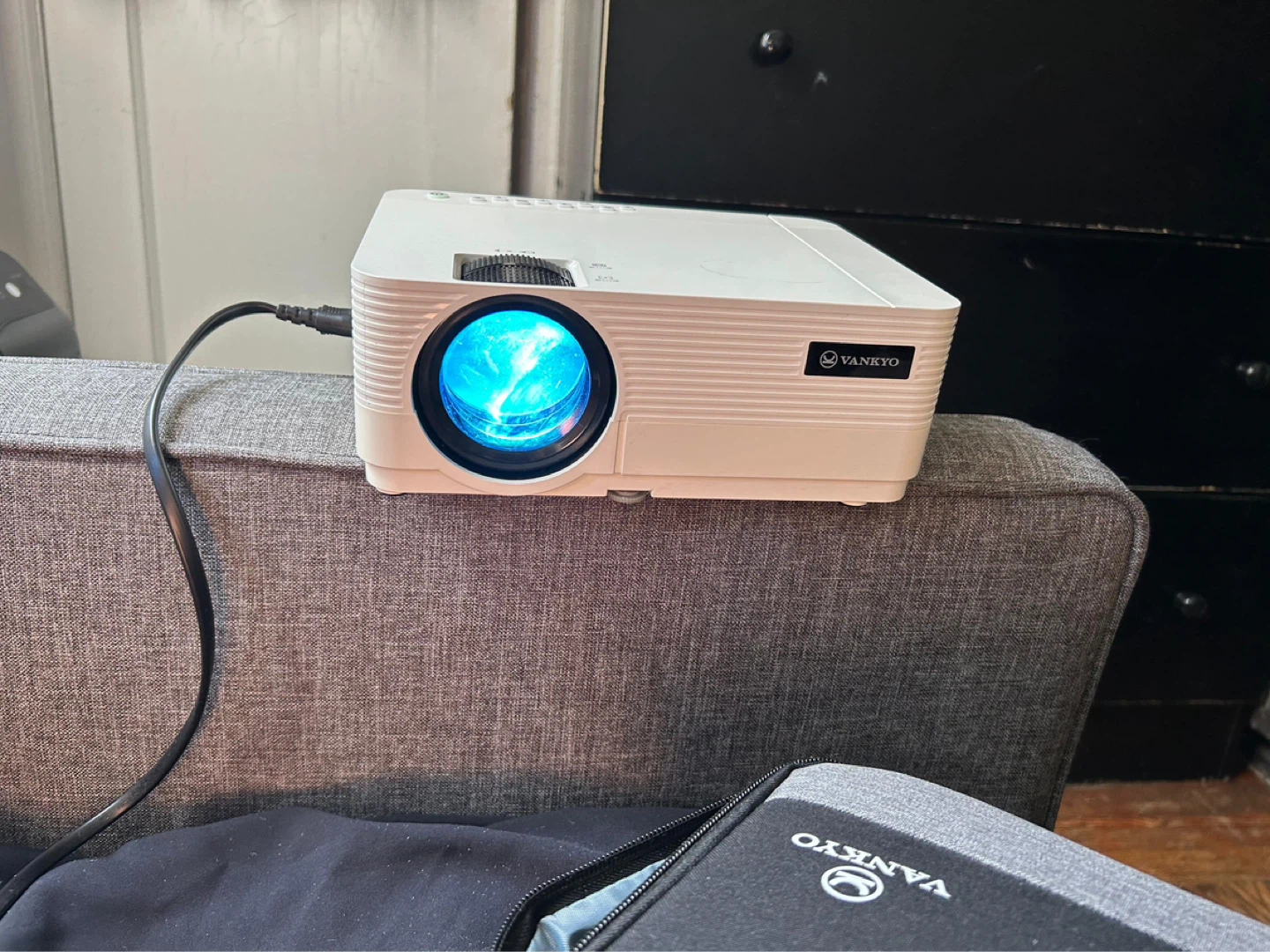 VANKYO Leisure 470 Mini Projector