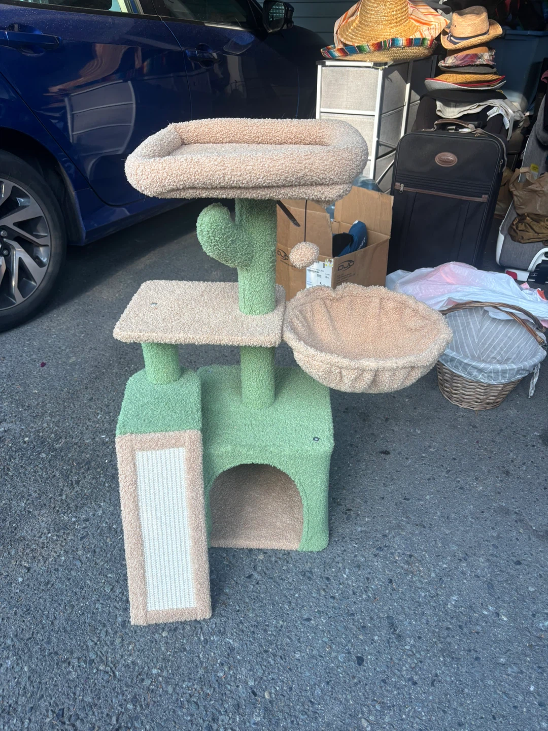 Cats tree