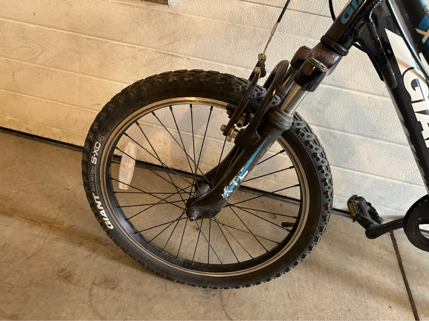 Giant XTC Kids Bike. 20 inch wheels - photo 3