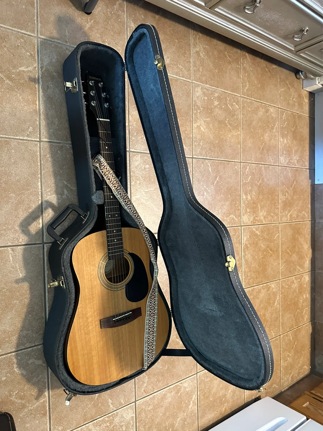 Samick Acoustic Guitar with Case. FIRM PRICE.