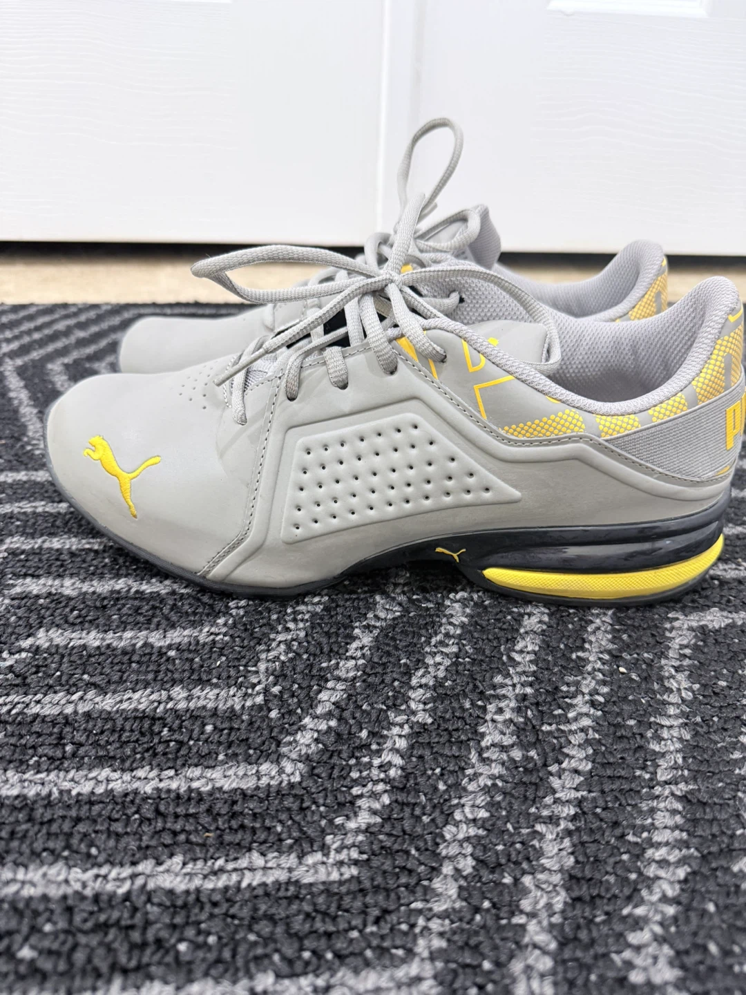 Puma Grey/Yellow Running Shoes Size 9 - photo 4