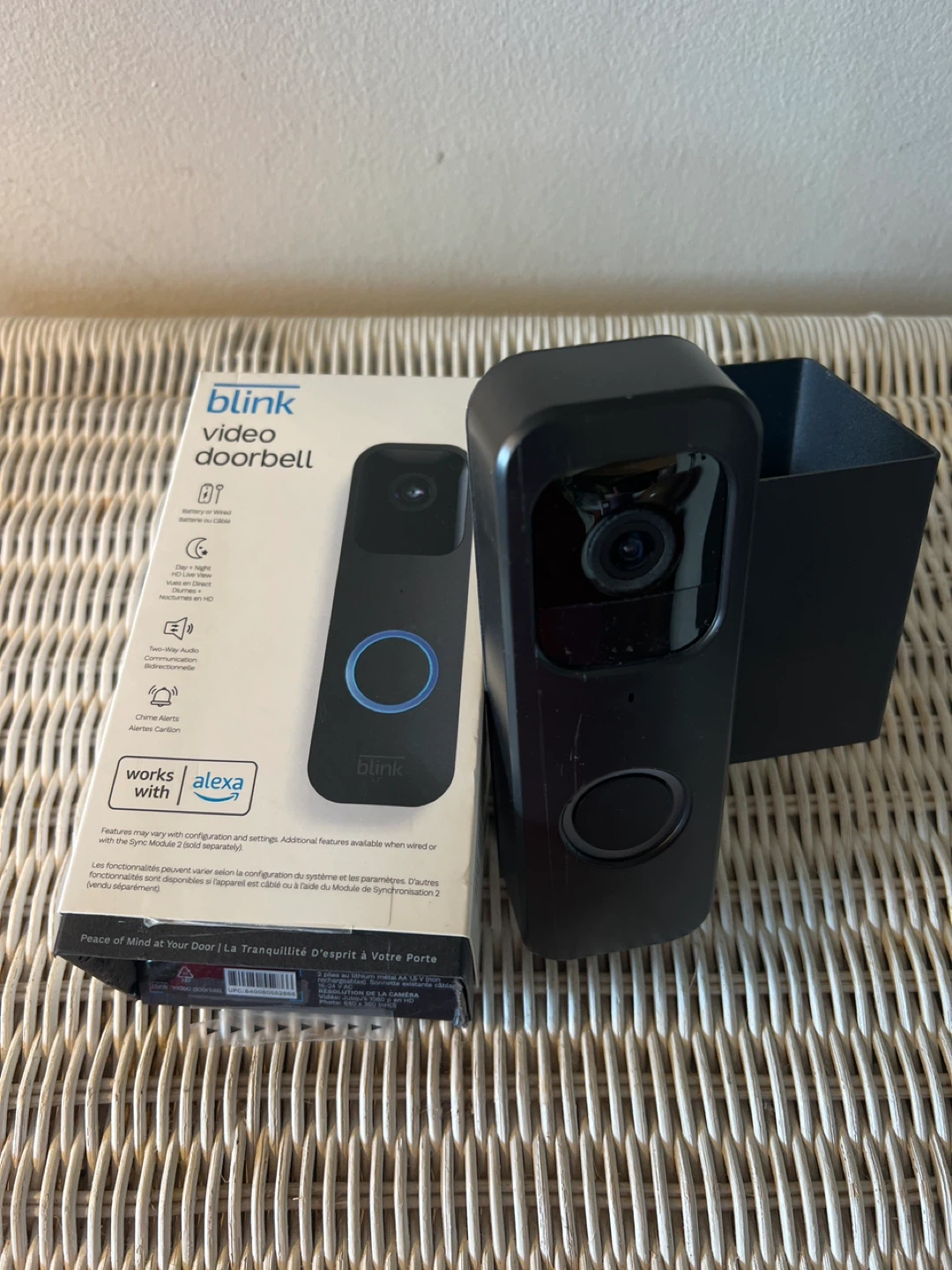 Blink Video Doorbell w/ Mount – Battery or Wired