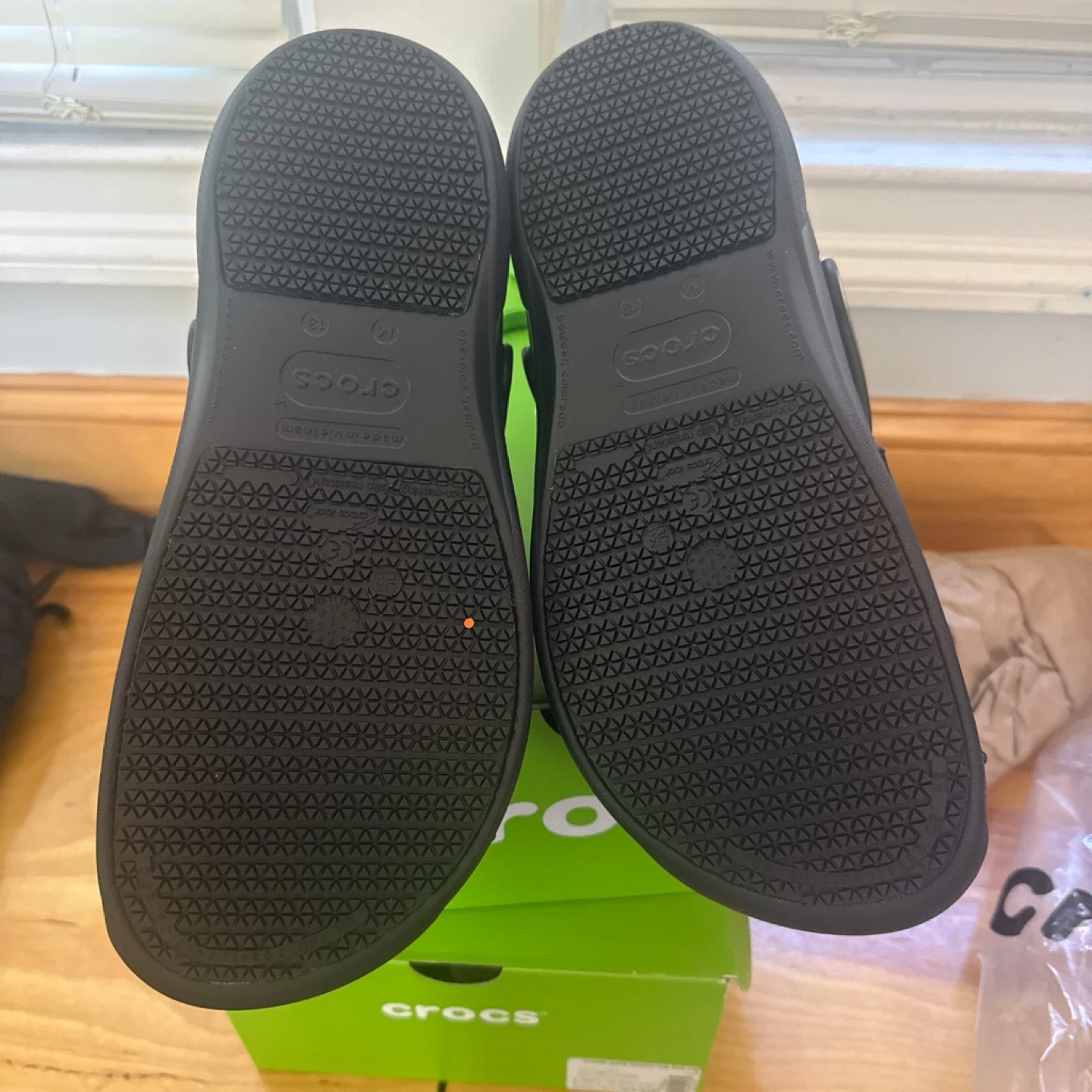 Crocs Bistro Work Clog Size M13 Black - photo 2