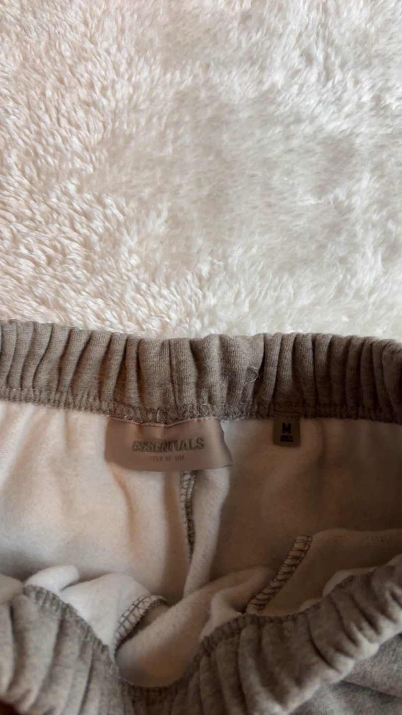 Dark Oatmeal Essentials Shorts - photo 3