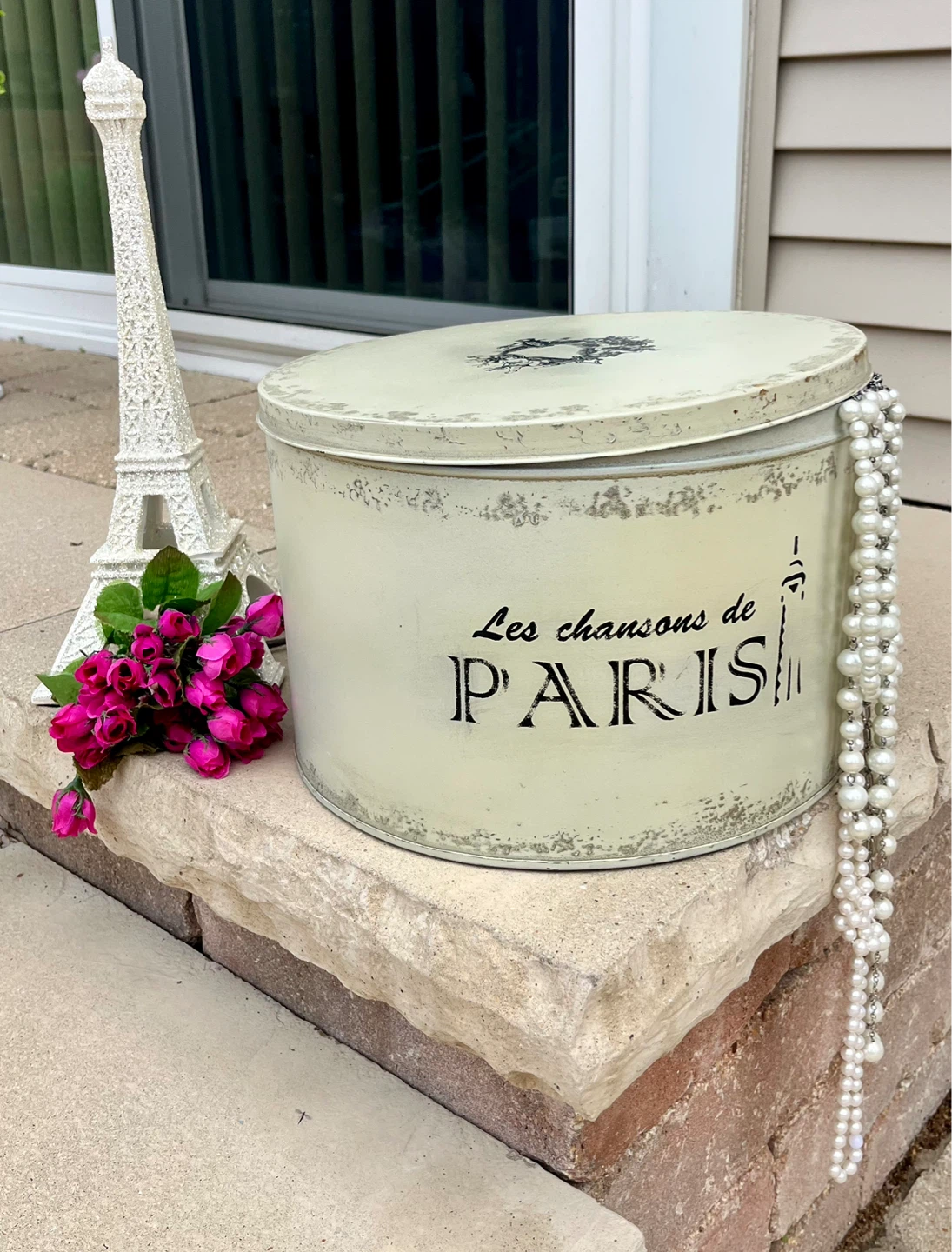 PARIS TIN DECORATIVE STORAGE BOX