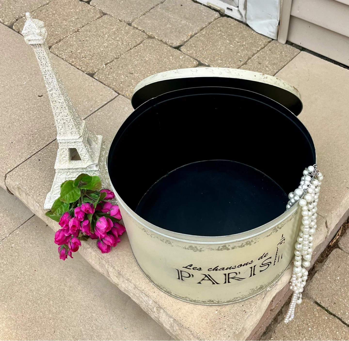 PARIS TIN DECORATIVE STORAGE BOX - photo 3
