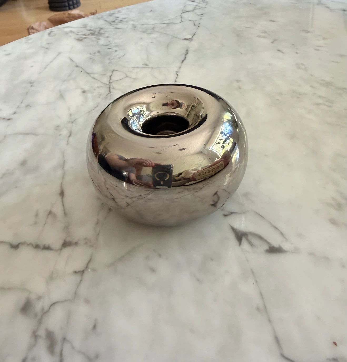 Minimalist Silver Ceramic Candle Holder - photo 3