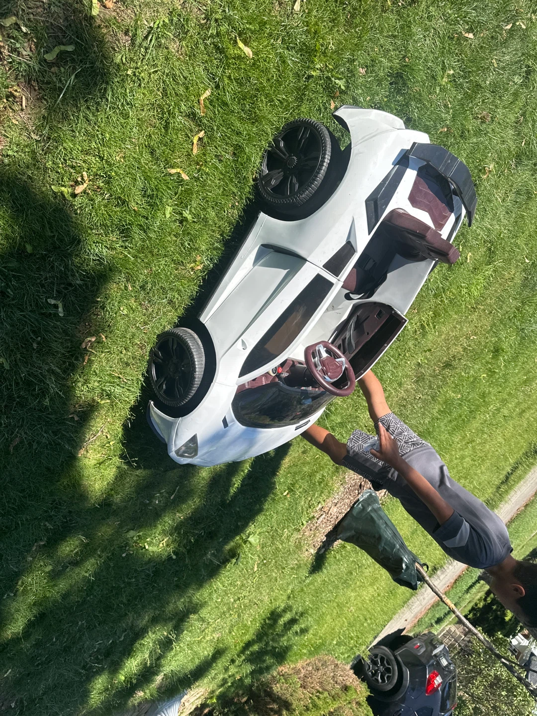 White Ride-On Toy Car - photo 5