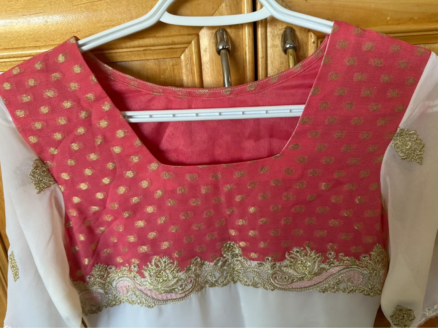 White and Pink Kurti with Gold Embellishments - photo 2