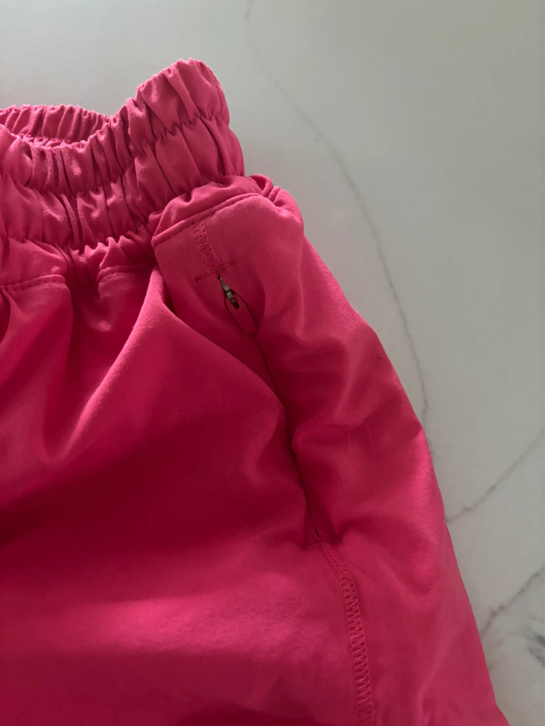 Lululemon hotty hot size 2 lipgloss - photo 2