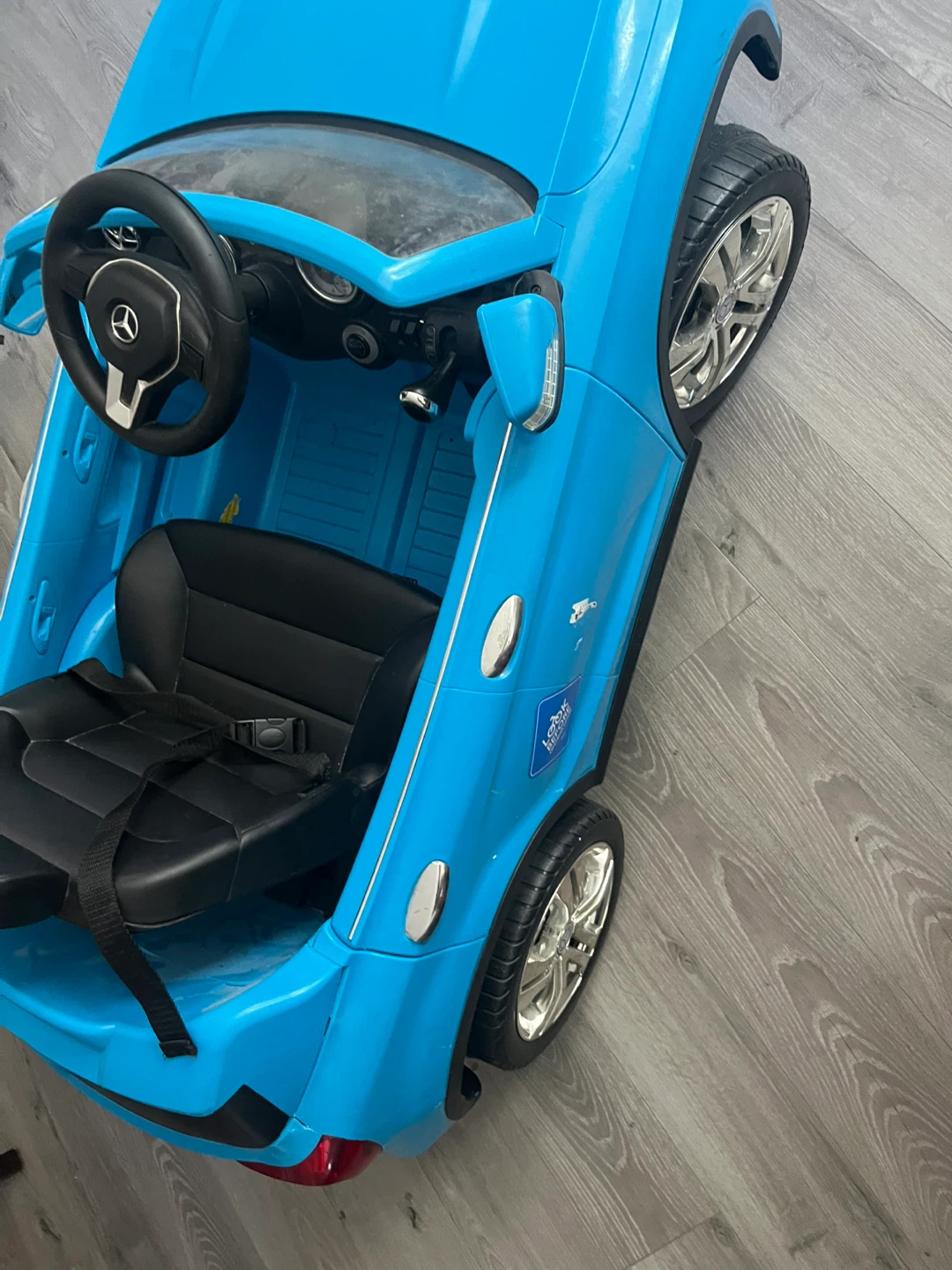 Kids Ride-On Electric Car - Blue Mercedes-Benz GLA-Class