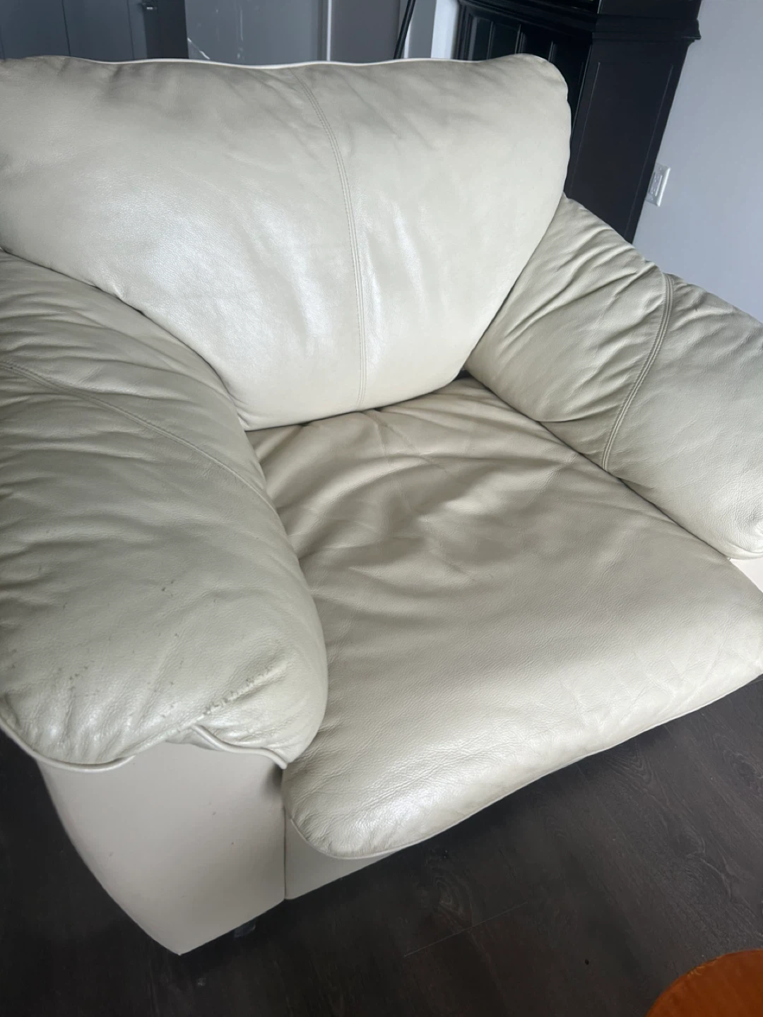 Cream Leather Sofa - photo 2