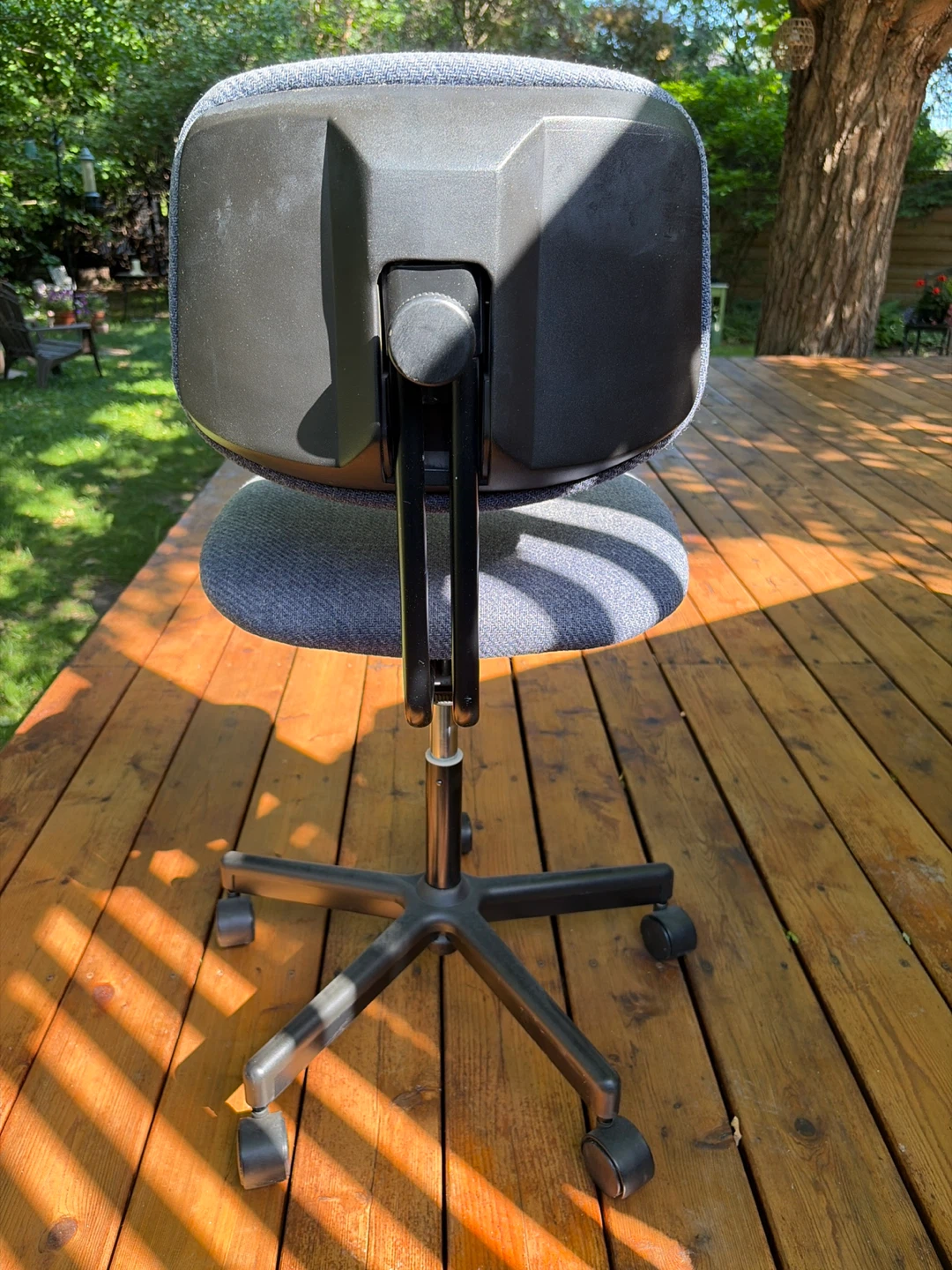 Office Chair with Wheels - photo 3