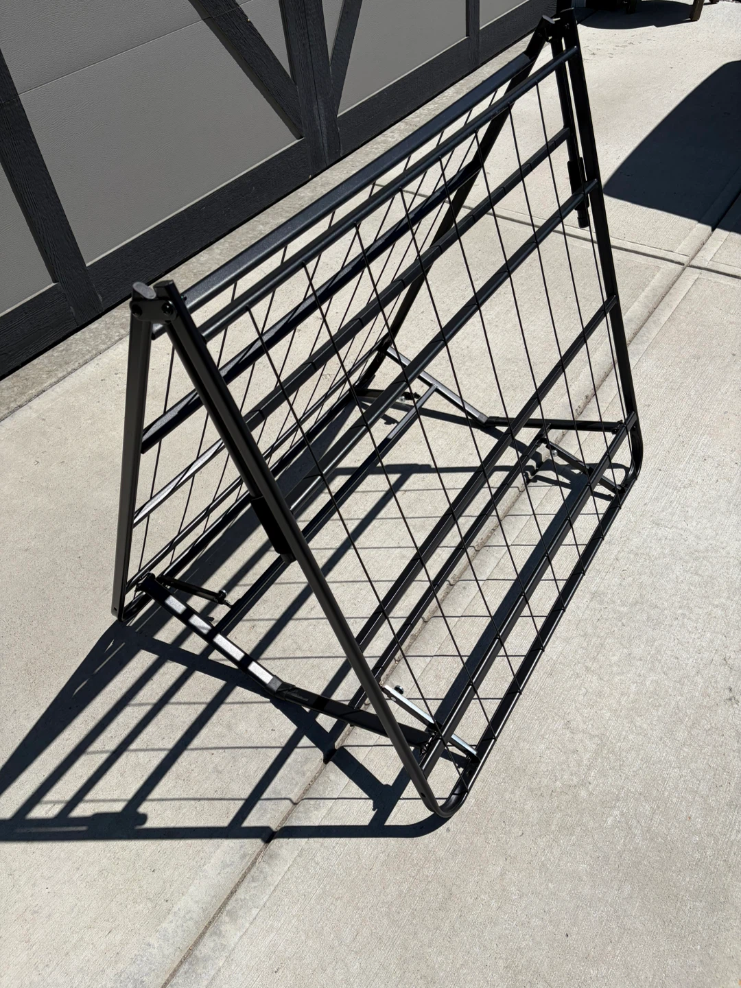 Twin size bed metal frame - photo 3