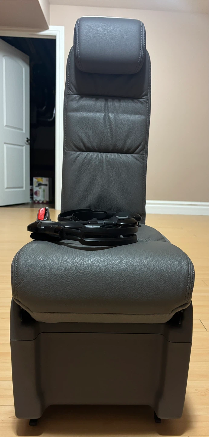 Grey Leather Honda odyssey Jump middle Seat