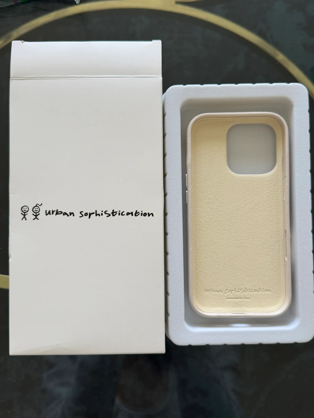 URBAN SOPHISTICATION Puffer Case for iPhone 16 Pro - photo 2