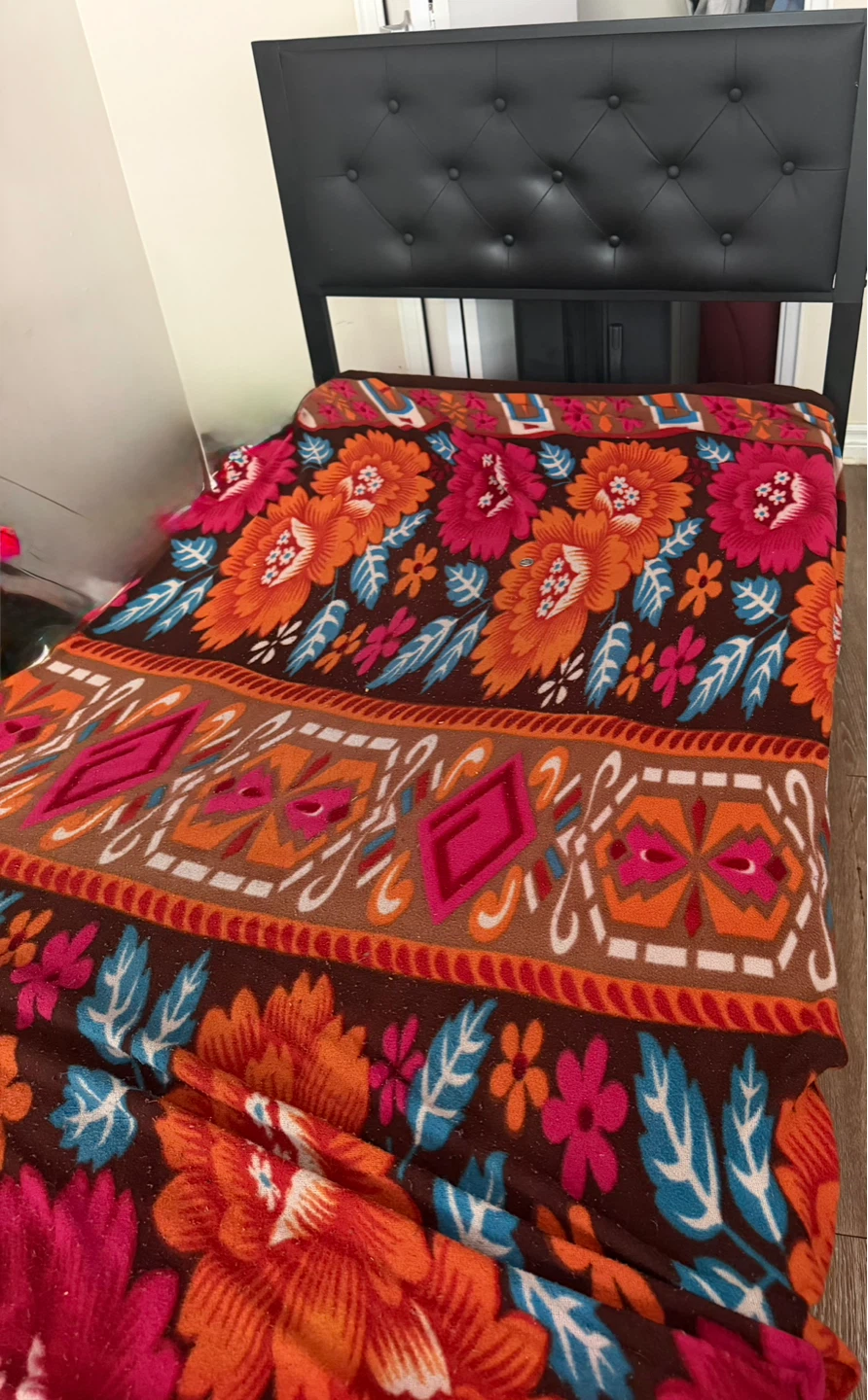 Bedframe and table for sell