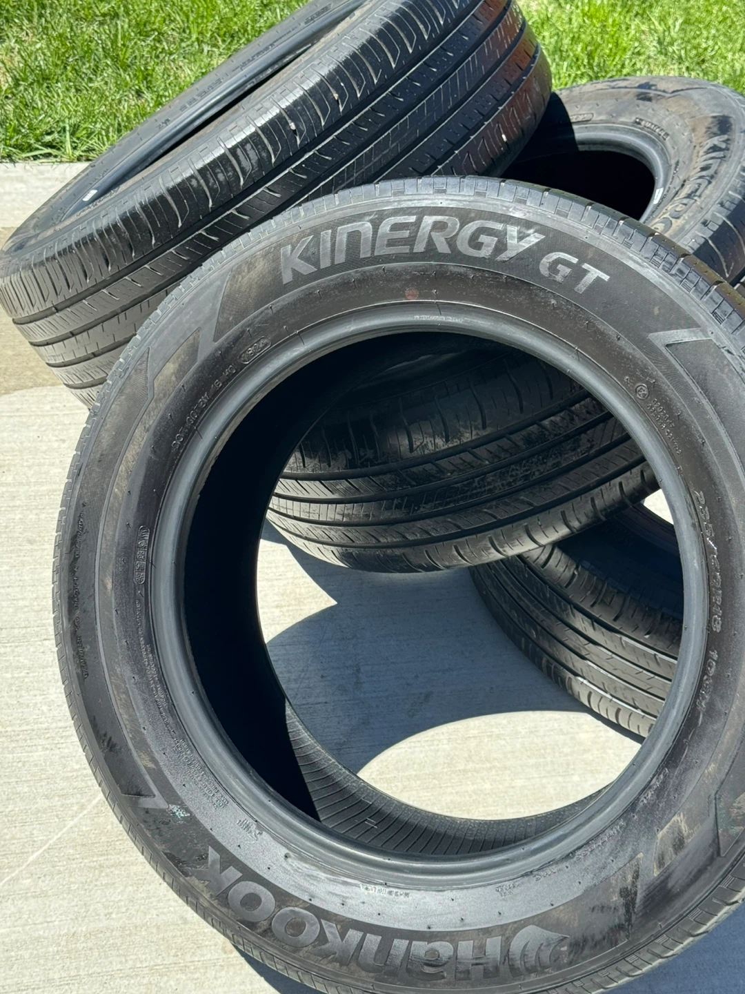 Hankook Kinergy GT Tires - Set of 4 - 23560R18 - photo 2