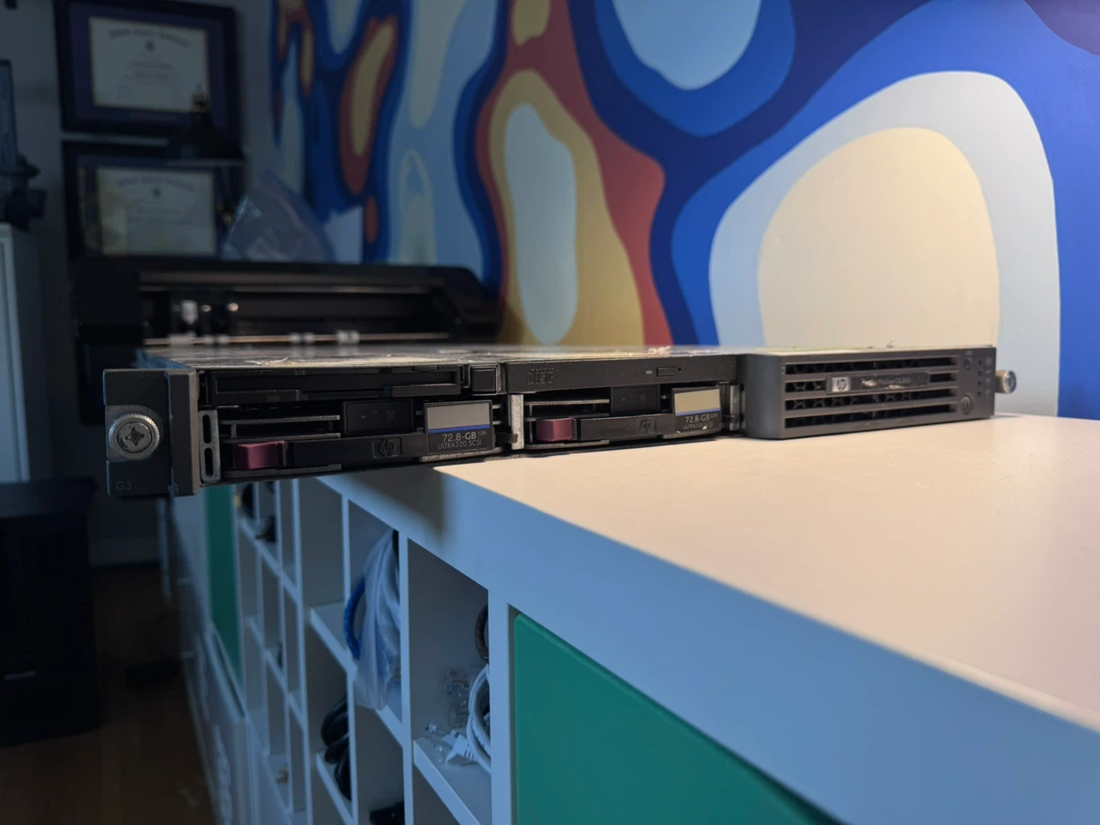 1U server - HP ProLiant DL360 - photo 2