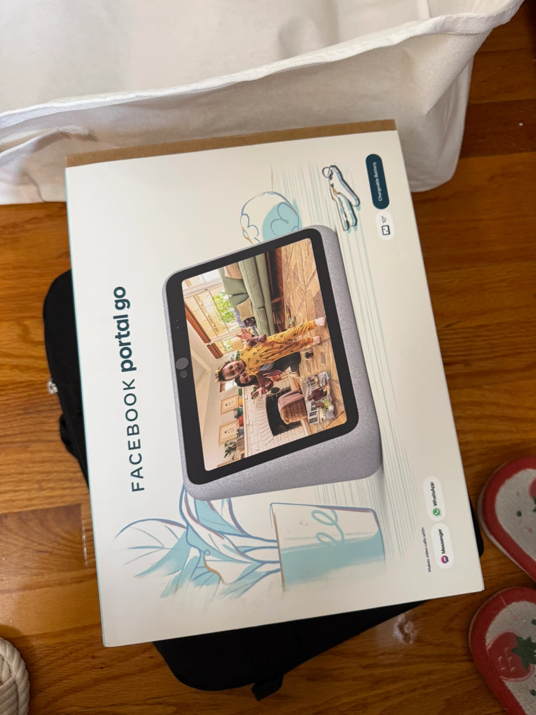 Facebook Portal Go (10") - photo 2