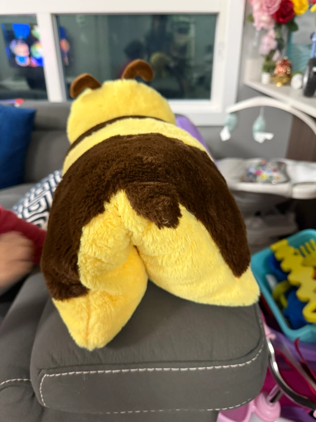 Plush Bee Pillow Pet - photo 3