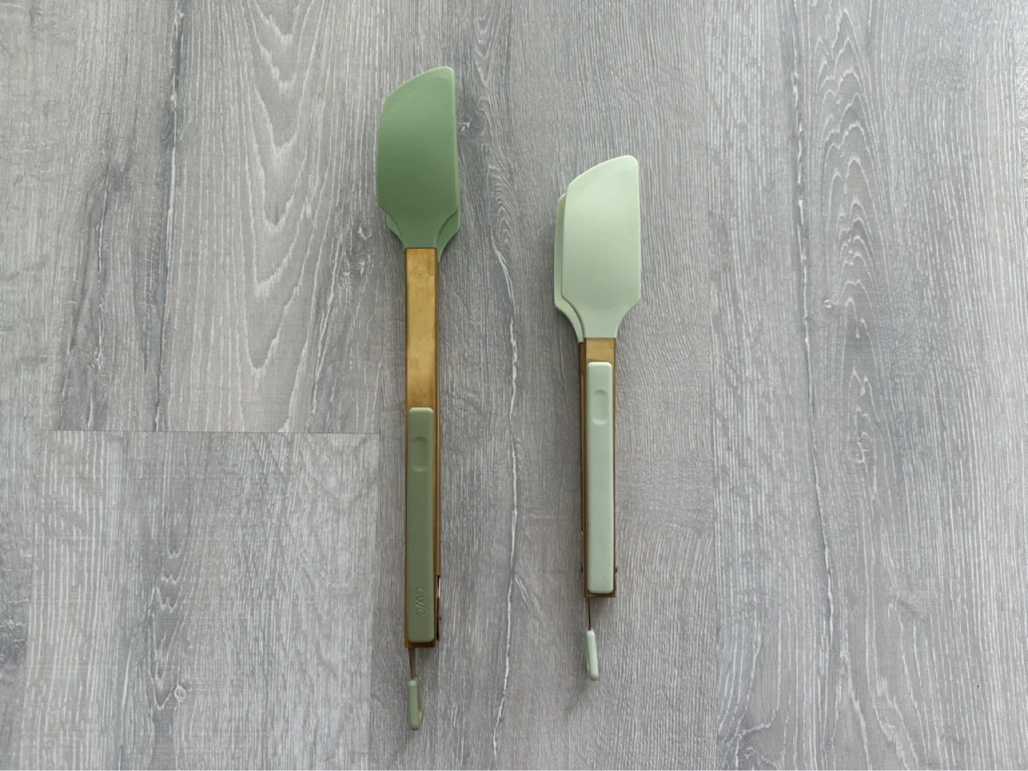 Set of 2 Green Silicone Spatulas