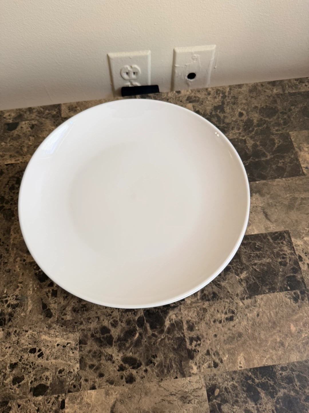 White Ceramic Dinner Plates and Bowls Set