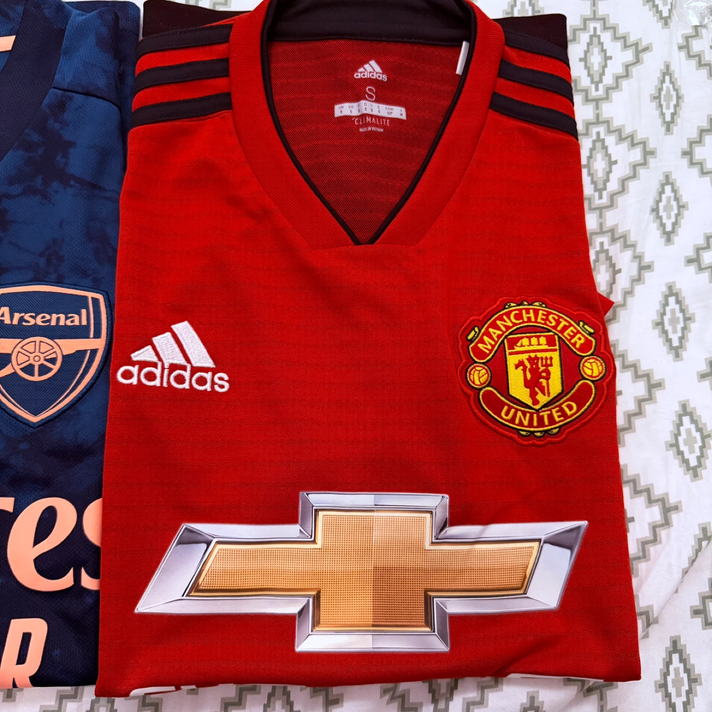 Preloved Bundle of 3: Adidas Soccer Jerseys (Size Small) - photo 2