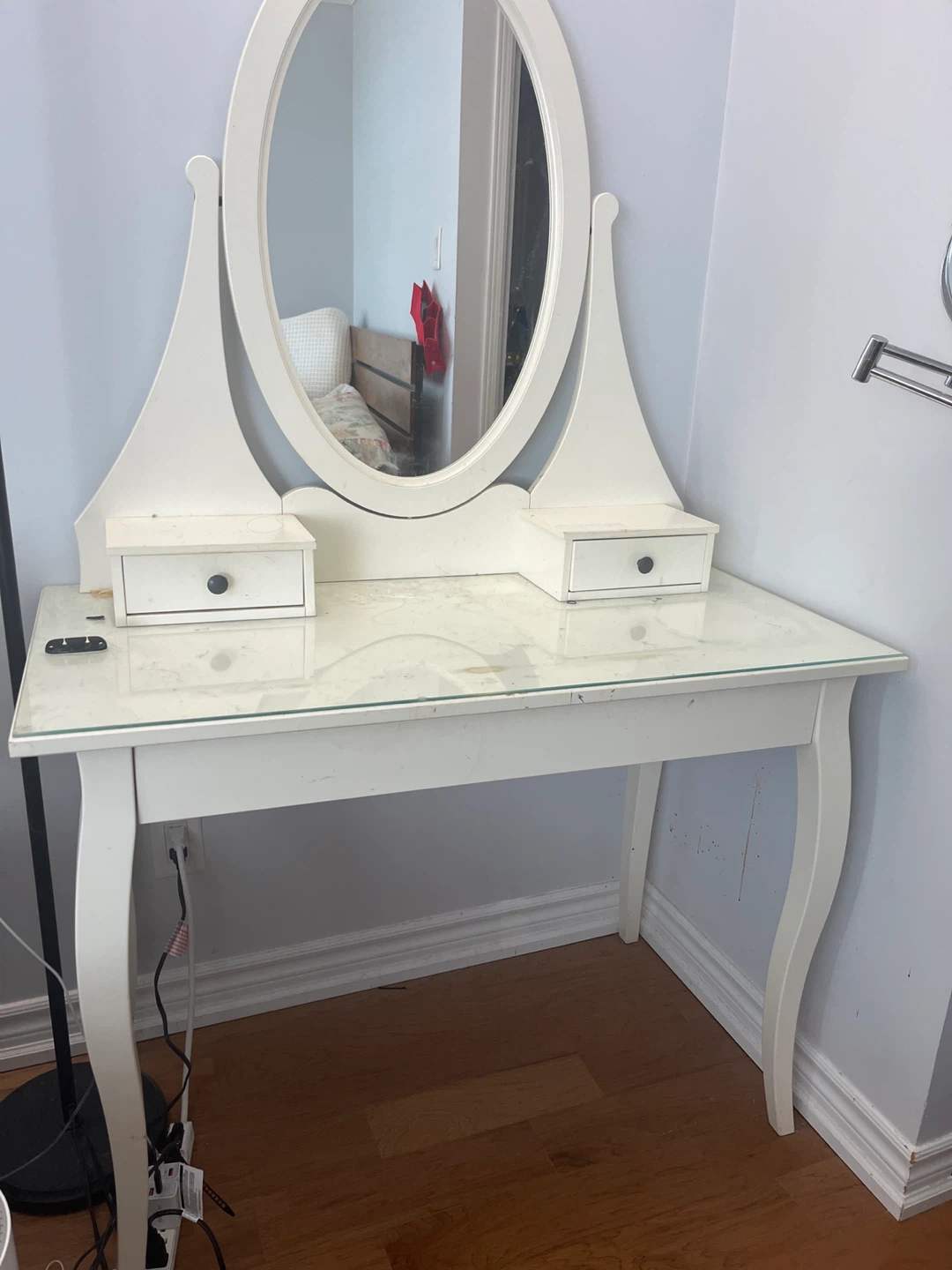 White Vanity Desk with Oval Mirror and Drawers