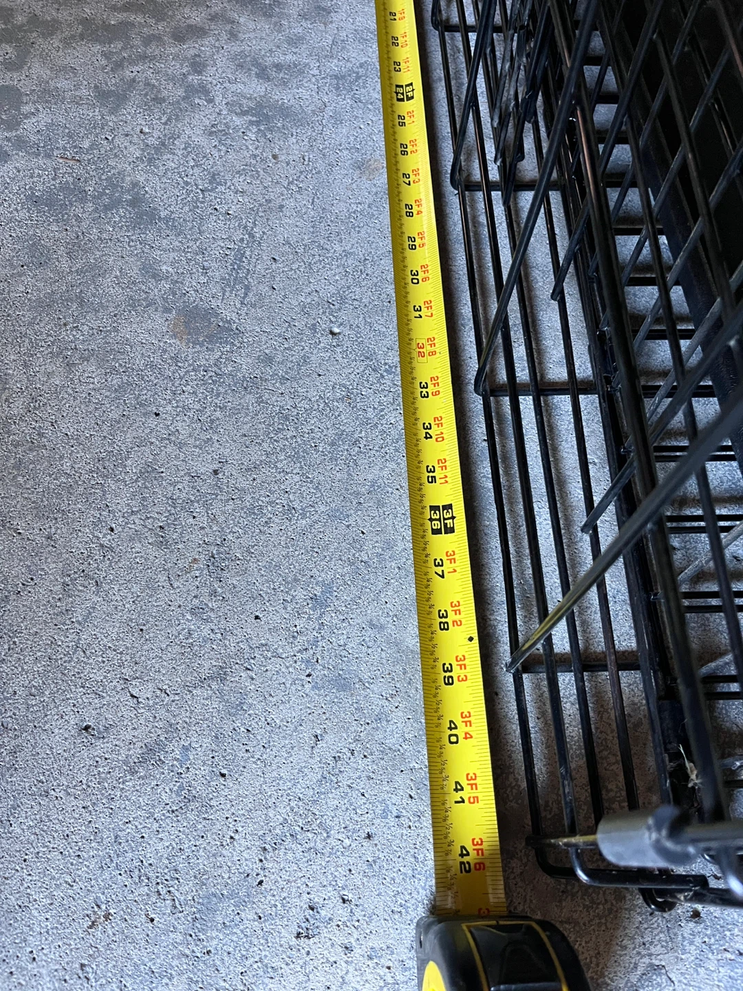 Wire Dog Crate with Tray - photo 3