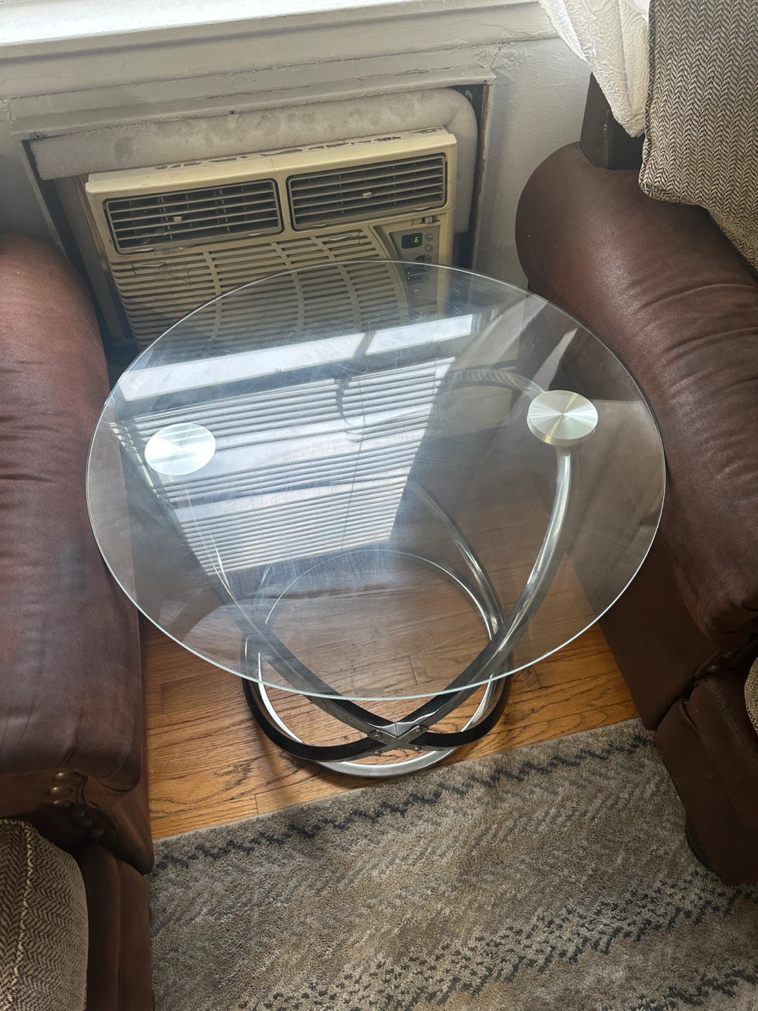 Round Glass Top Accent Table set of 3 - photo 3